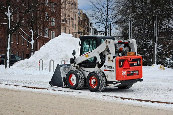 hydraulics in snow